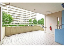 【埼玉県/志木市館】志木ニュータウン東の森壱番街 9号棟 共用部
