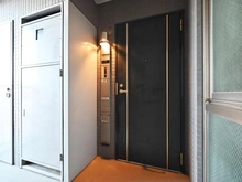 【埼玉県/川越市大字鯨井新田】キャッスルメジェール川越デュオステージ 玄関