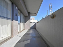 【埼玉県/川越市大字鯨井新田】キャッスルメジェール川越デュオステージ バルコニー