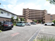 【埼玉県/新座市石神】モア・ステージ東久留米 駐車場