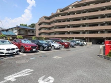 【埼玉県/所沢市大字北秋津】リーベスト所沢 駐車場