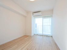 【埼玉県/鶴ヶ島市大字鶴ヶ丘】鶴ヶ島駅通りダイカンプラザ 洋室