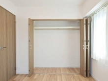 【埼玉県/鶴ヶ島市大字鶴ヶ丘】鶴ヶ島駅通りダイカンプラザ 収納