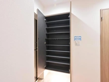 【埼玉県/鶴ヶ島市大字鶴ヶ丘】鶴ヶ島駅通りダイカンプラザ 収納