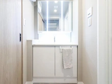 【埼玉県/狭山市大字東三ツ木】朝日パリオ新狭山 洗面所