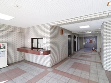 【埼玉県/狭山市大字東三ツ木】朝日パリオ新狭山 エントランス