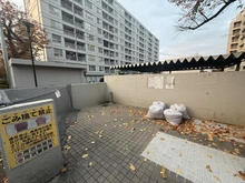 【埼玉県/所沢市大字北秋津】所沢コーポラスA棟 共用部：ゴミ置き場