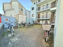 【埼玉県/所沢市東所沢和田】パレ・ドール東所沢II 駐輪場