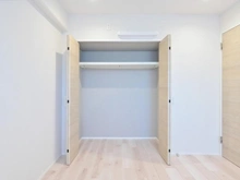 【埼玉県/所沢市若松町】所沢ハイコーポマンション 洋室：収納