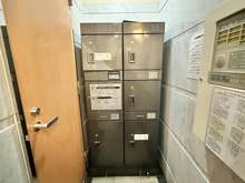 【東京都/東村山市栄町】シャインハイツ久米川駅前 宅配BOX