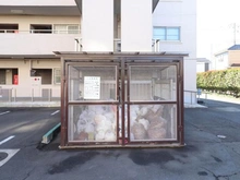 【埼玉県/所沢市向陽町】向陽ハイツB棟 共用部：ゴミ置き場