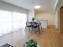 【埼玉県/新座市大和田】志木パストラルマンション リビング・ダイニング：※家具調度品等は販売価格に含まれません。