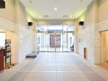 【埼玉県/川越市泉町】レーベンスクエアコンセルティエ エントランス