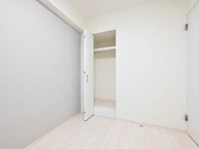 【埼玉県/狭山市大字北入曽】ガーデンシティ狭山弐号館 洋室：収納