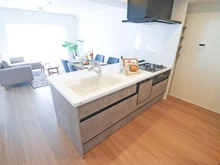 【埼玉県/入間市春日町】入間ビレッジ 8号棟 LDK