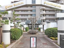 【埼玉県/狭山市祇園】ライオンズガーデン狭山祇園 エントランス