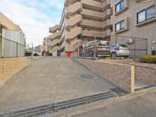 【埼玉県/所沢市小手指町】ライオンズマンション小手指第2 駐車場