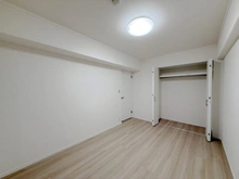 【東京都/昭島市美堀町】西武拝島ハイツ 4号棟 洋室：収納