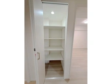 【東京都/昭島市美堀町】西武拝島ハイツ 4号棟 収納