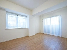 【埼玉県/川越市脇田本町】セラード川越 洋室：※約7.4帖の洋室