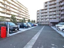 【埼玉県/さいたま市北区宮原町】オーベル大宮東宮原 駐車場