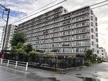 【埼玉県/新座市野火止】ネオ・アーバン新座 外観