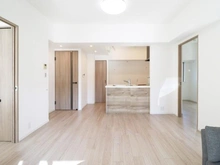 【埼玉県/川越市新富町】アイディスクエア川越新富町 リビング・ダイニング