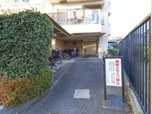 【東京都/東村山市美住町】サンヴェール久米川 エントランス