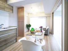 【東京都/東村山市久米川町】ライオンズマンション久米川第2弐番館 リビング・ダイニング