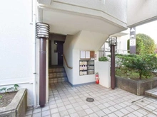 【東京都/練馬区高松】ライオンズガーデン石神井公園参号棟 エントランス