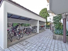 【東京都/練馬区高松】ライオンズガーデン石神井公園参号棟 駐輪場