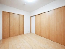 【埼玉県/朝霞市泉水】シティ光陽朝霞泉水 洋室