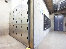 【埼玉県/朝霞市泉水】シティ光陽朝霞泉水 宅配ボックス・メールボックス