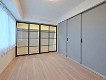 【埼玉県/さいたま市大宮区吉敷町】ローヤルシティ大宮吉敷町 洋室：※約6.0帖の洋室