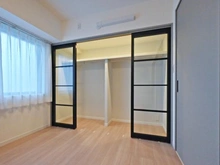 【埼玉県/さいたま市大宮区吉敷町】ローヤルシティ大宮吉敷町 収納：※約6.0帖の洋室