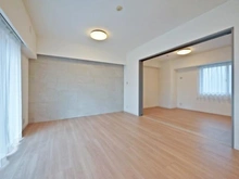 【埼玉県/さいたま市大宮区吉敷町】ローヤルシティ大宮吉敷町 リビング・ダイニング