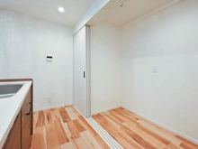 【埼玉県/戸田市美女木】グランシティ戸田 収納：※パントリー(約1.6帖)