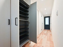 【埼玉県/戸田市美女木】グランシティ戸田 収納：※玄関収納