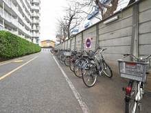 【埼玉県/新座市野火止】モアコート志木 駐輪場