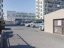 【埼玉県/新座市野火止】ネオアーバン新座 駐車場