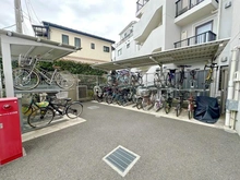 【東京都/西東京市ひばりが丘北】センチュリーひばりが丘コンフォートアリーナ 駐輪場