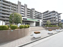 【埼玉県/さいたま市桜区田島】ダイアパレス浦和秋ヶ瀬公園 エントランス