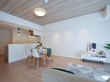 【埼玉県/さいたま市北区植竹町】大宮公園ロジュマン リビング・ダイニング