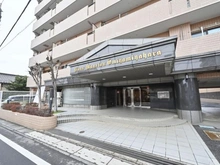 【埼玉県/さいたま市北区東大成町】ライオンズマンション大宮宮原 エントランス