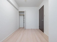 【埼玉県/川越市菅原町】ライオンズマンション川越駅東 洋室：※約4.4帖の洋室