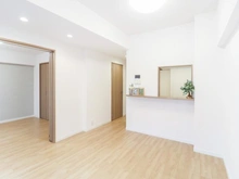 【埼玉県/所沢市寿町】コンセールタワー所沢 リビング・ダイニング：左：洋室