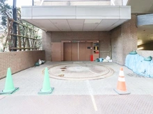 【埼玉県/所沢市寿町】コンセールタワー所沢 駐車場