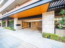 【埼玉県/所沢市寿町】イニシア所沢 エントランス