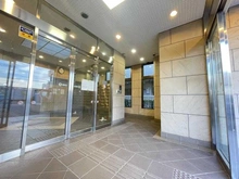 【埼玉県/新座市新堀】ローヤルシティ清瀬 エントランス：オートロック付き