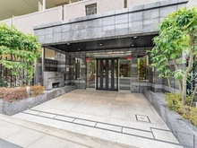 【埼玉県/さいたま市中央区上落合】クリオさいたま新都心WEST エントランス